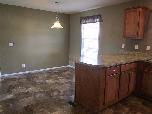 2nd image of 5505 Prancer Dr SE