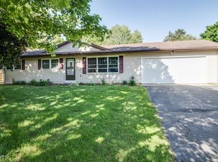 146 Brook Dr, Marshall, MI 49068