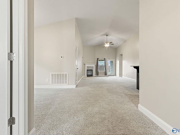 2nd image of 122 Ardsley Dr