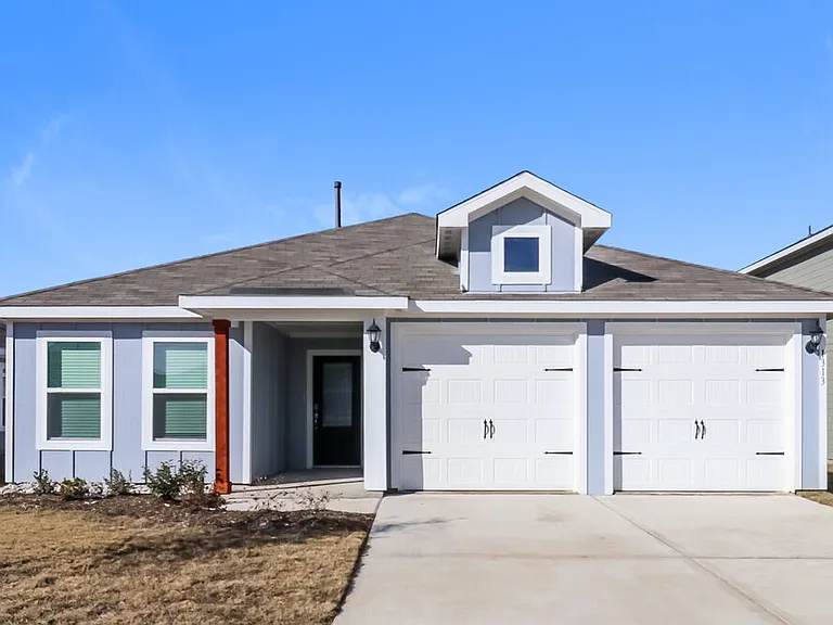 1313 Woodwinds Dr — Photo 1