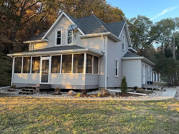 62122 County Road 21, New Ulm, MN 56073