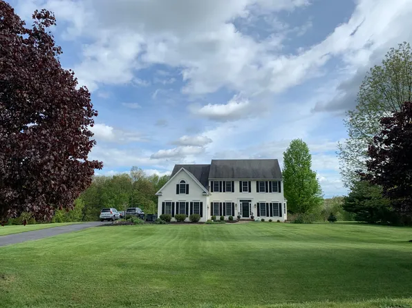 142 Brothers Ct, Port Matilda, PA 16870