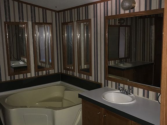 5th image of 2306 Avenue D