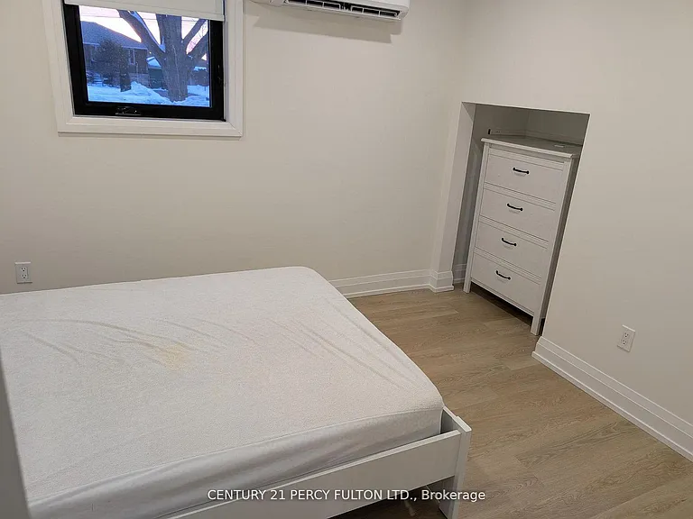 171 Sloane Ave — Photo 12