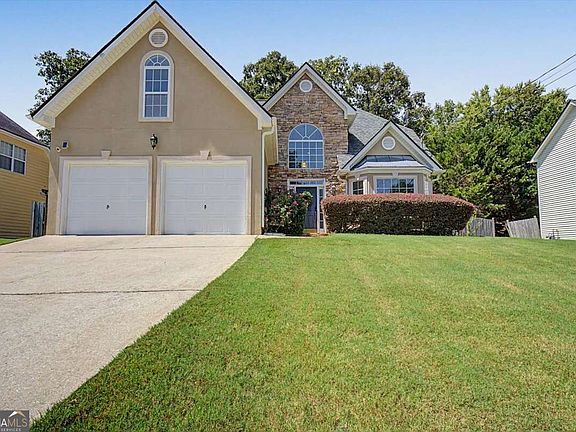 2nd image of 6014 W Rosie Ln SE