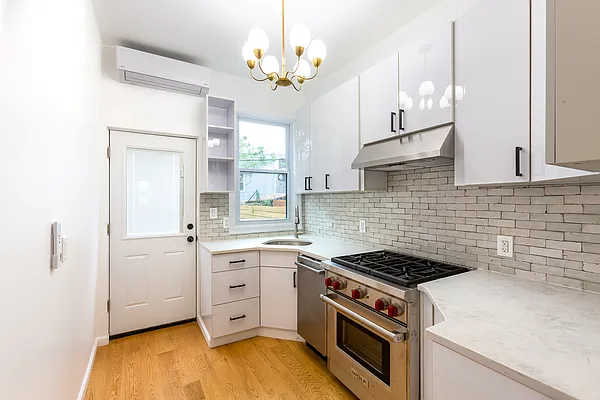 Rented by Brick Real Estate | media 2