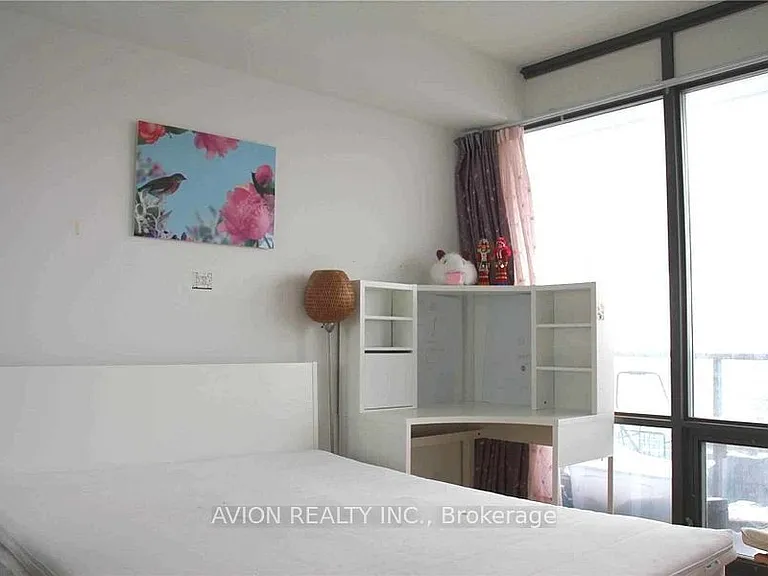 832 Bay St #4503 — Photo 7