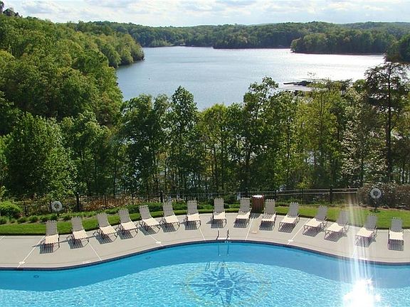5th image of 3746 Harbour Landing Dr
