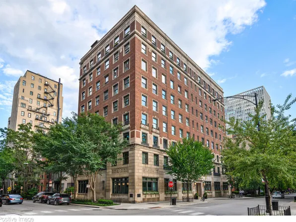 1255 N State Pkwy #9BF, Chicago, IL 60610