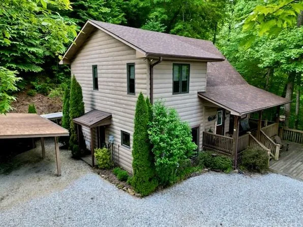 214 Steve Dr, Robbinsville, NC 28771