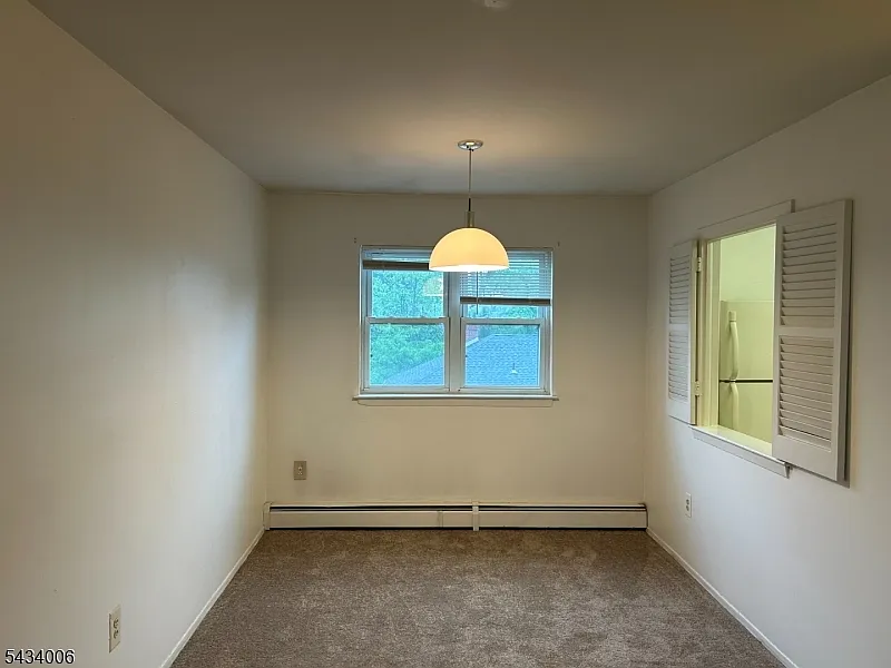 1 bed, 1.0 bath, $1,700 — Photo 2