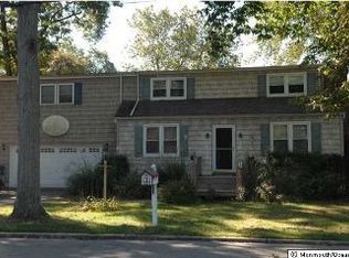 216 Robbins Rd, Neptune, NJ 07753