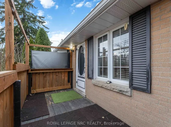 23 Verne Ave, Welland, ON L3C 1Z6