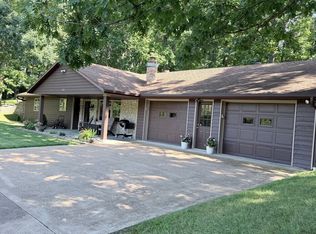 5311 W Brazito Rd, Jefferson City, MO 65109
