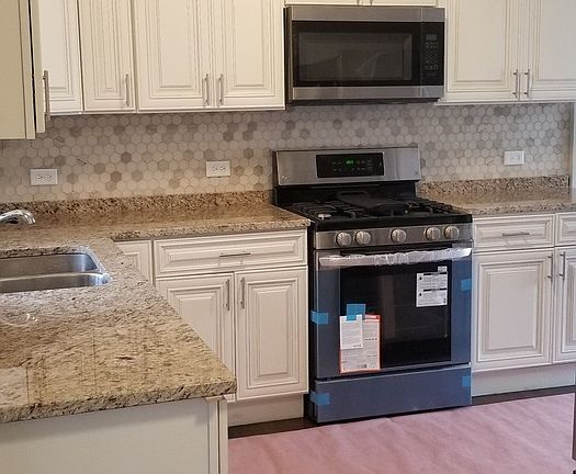 4th image of 360 Whitehall Ave