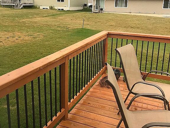 3rd image of 1219 Algonquin Dr