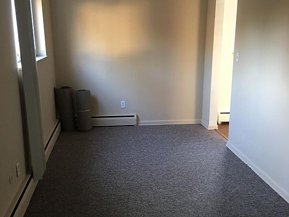 Eating area outside kitchen