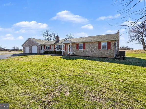 152 Old Stone House Rd S #S, Carlisle, PA 17015