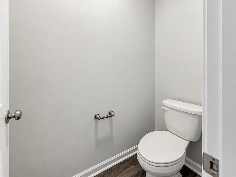 3 bed, 2.5 bath, 1500 sqft, $1,895 — Photo 2