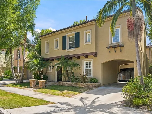 36 Secret Gdn, Irvine, CA 92620