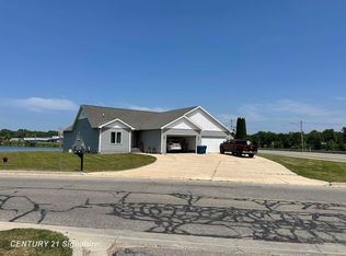 123/125 Pearson St, Beaverton, MI 48612