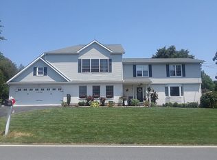 2157 Elbow Ln, Allentown, PA 18103