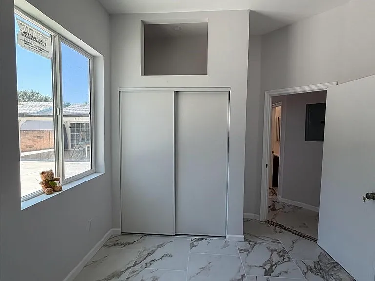 10600 Hillview Ave — Photo 6