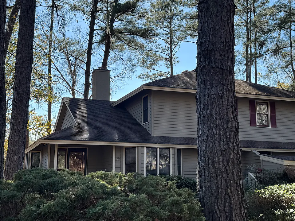 12 Heron Walk