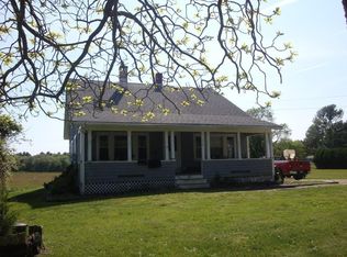 219 Rocky Meadow St, Middleboro, MA 02346