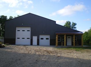 13758 S Ratner Rd, Carbondale, KS 66414