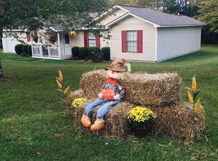 3020 Davis Rd, Rocky Face, GA 30740