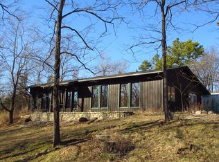 15001 S Wren School Rd, Hartsburg, MO 65039