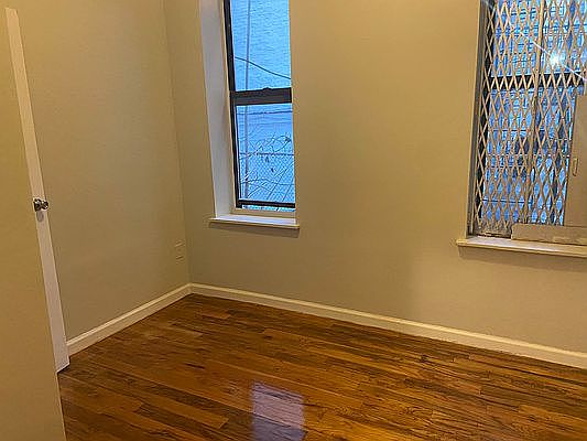 2nd image of 570 W 159th St #2