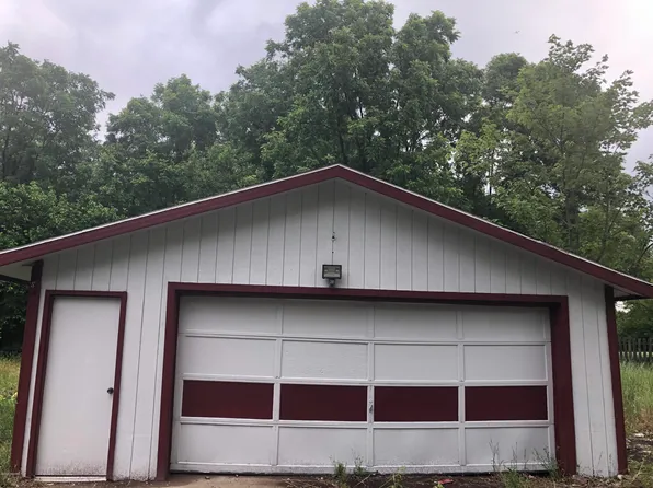 8601 Easthill Dr, Battle Creek, MI 49014