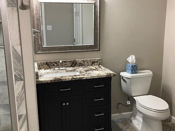 5th image of 605 Leisure Ln