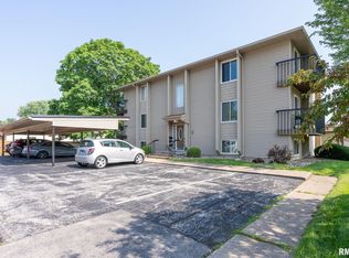 1820 53rd St, Moline, IL 61265