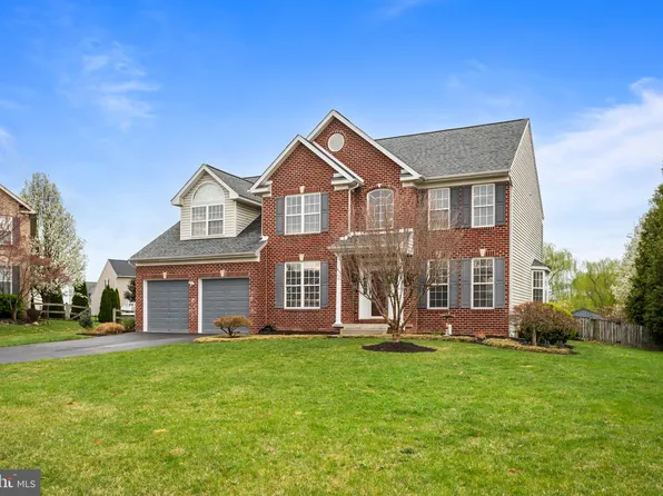 2824 Haddington Ct, Adamstown, MD 21710