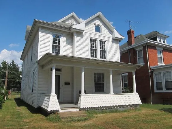 2570 3rd Ave, Huntington, WV 25703
