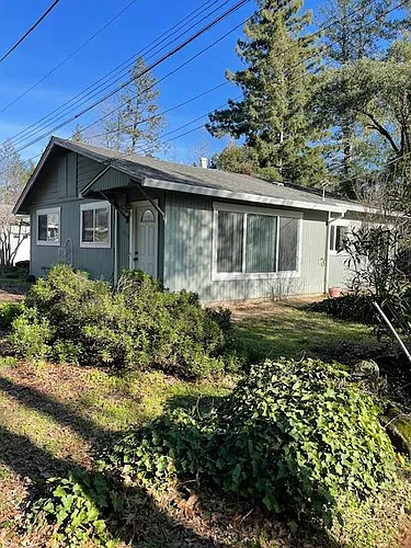 370 Sky Oaks Dr Photo 1