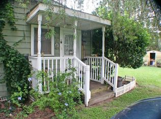 321 Lewis Rd, Lithia, FL 33547