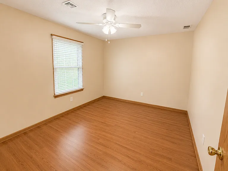 2500 Candlecrest Cir — Photo 9