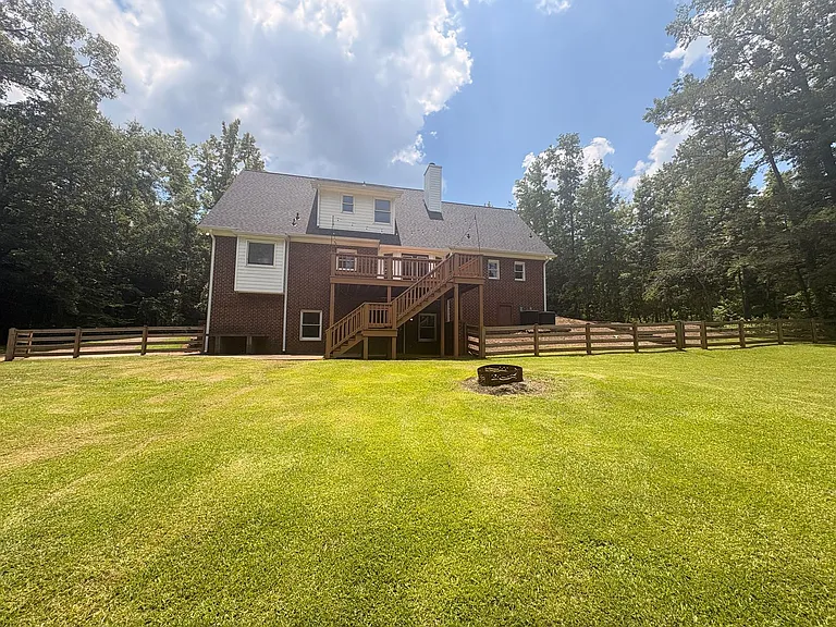 1540 Cleveland Rd — Photo 26