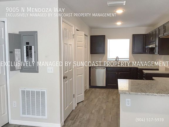 3rd image of 9005 N Mendoza Way