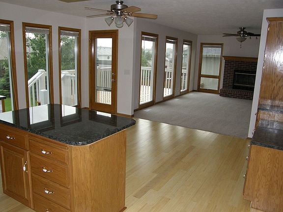 3rd image of 2107 Liberty Ln