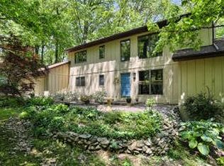 920 Forest Rd, Lancaster, PA 17601