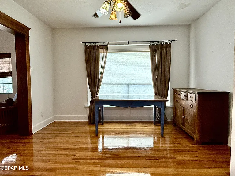 611 New York Ave — Photo 8