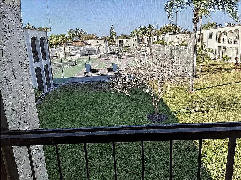 7701 Starkey Rd #710 — Photo 12