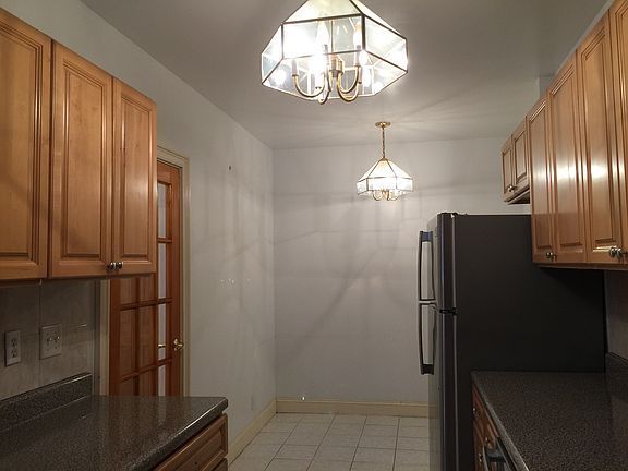 4th image of 2418 24th Ave