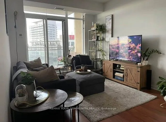 21 Grand Magazine St #1502 — Photo 4