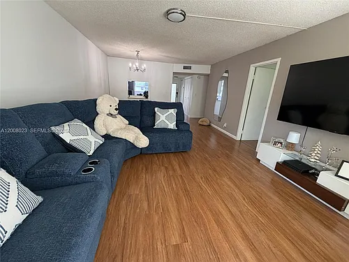 8310 Sands Point Blvd Photo 1